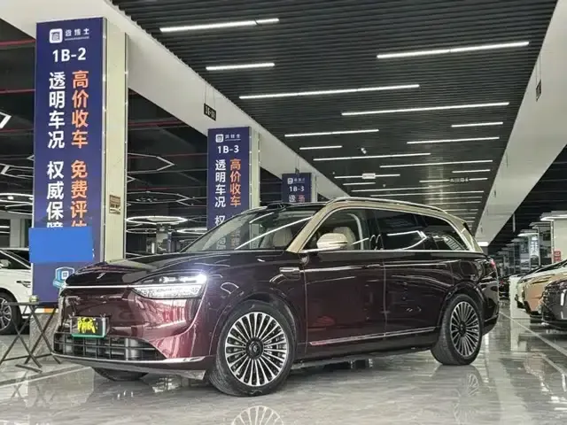 Wenjie M9 2025 Ultra Extended Range Edition (52kWh, 6-seater, 192-line LiDAR)