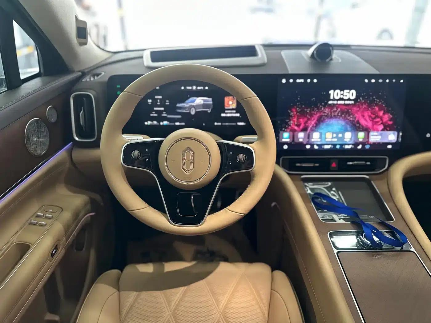 Wenjie M9 2025 Ultra Extended Range Edition (52kWh, 6-seater, 192-line LiDAR) — миниатюра 12