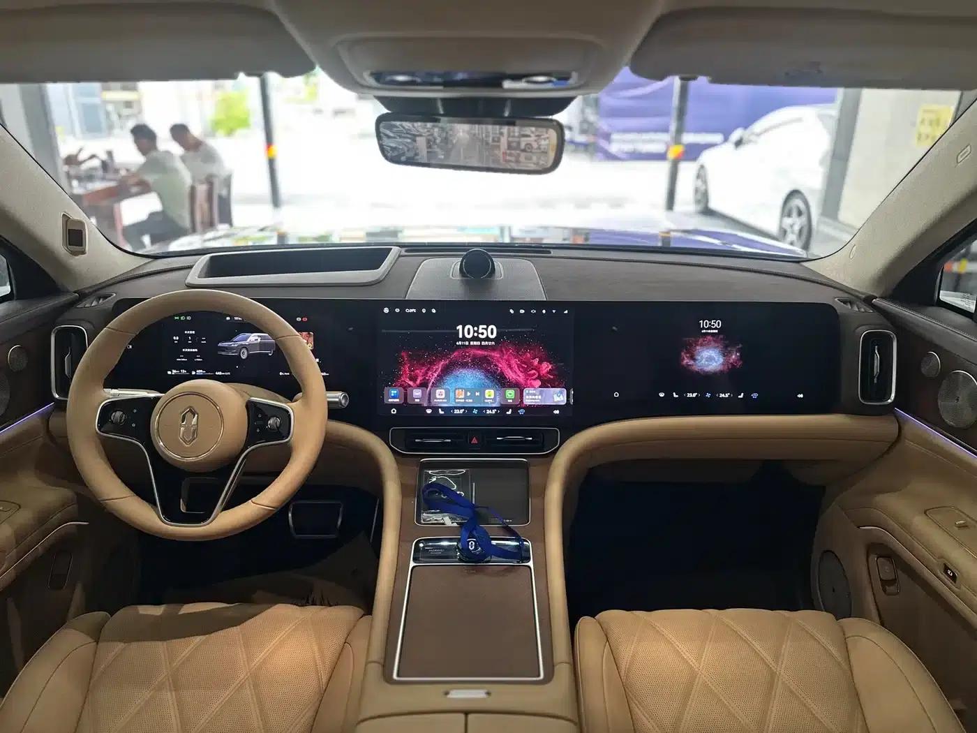 Wenjie M9 2025 Ultra Extended Range Edition (52kWh, 6-seater, 192-line LiDAR) — миниатюра 14