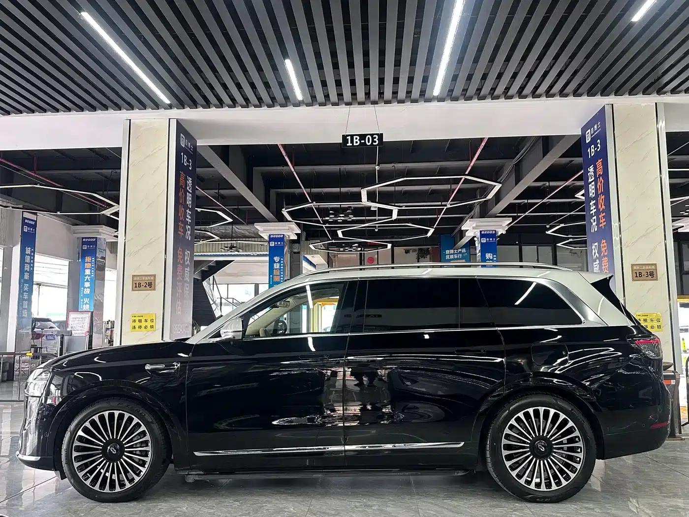 Wenjie M9 2025 Ultra Extended Range Edition (52kWh, 6-seater, 192-line LiDAR) — миниатюра 4