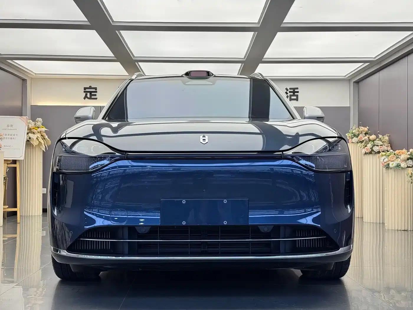 Wenjie M9 2024 Range Extended Ultra Edition 42kWh 6-Seater — миниатюра 2