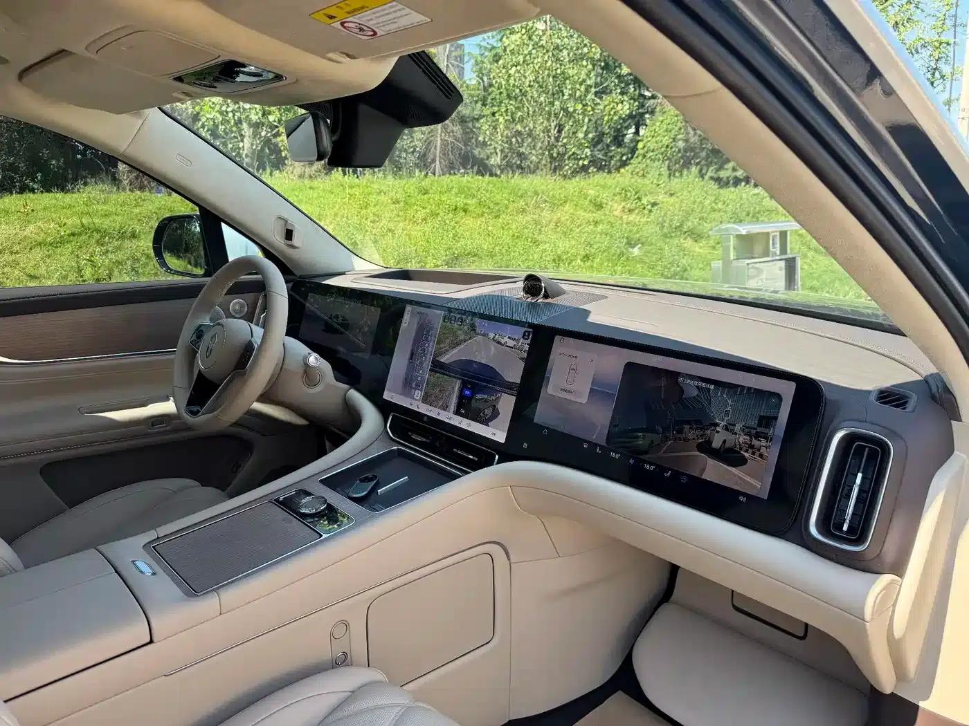 Wenjie M9 2025 Ultra Extended Range Edition (52kWh, 6-seater, 192-line LiDAR) — миниатюра 7