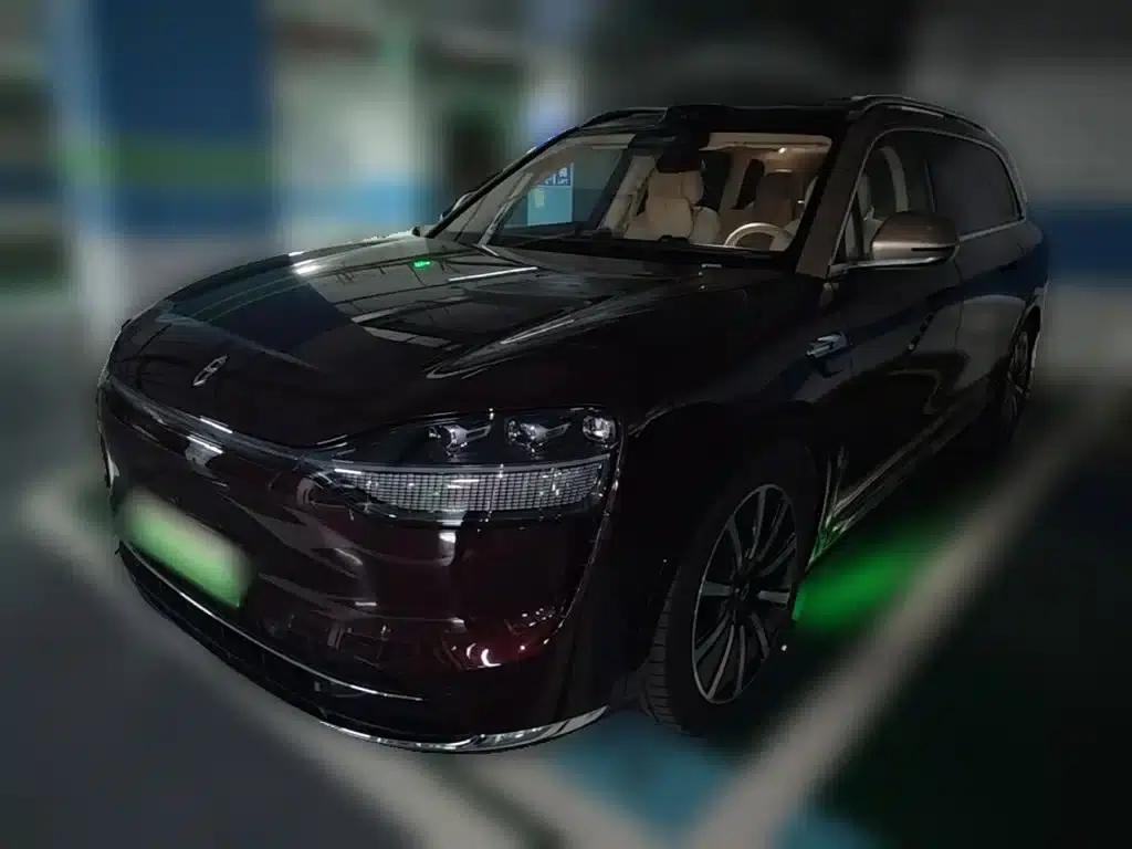 Wenjie M9 2025 Ultra Extended Range Edition (52kWh, 5-seater, 192-line LiDAR) — миниатюра 1