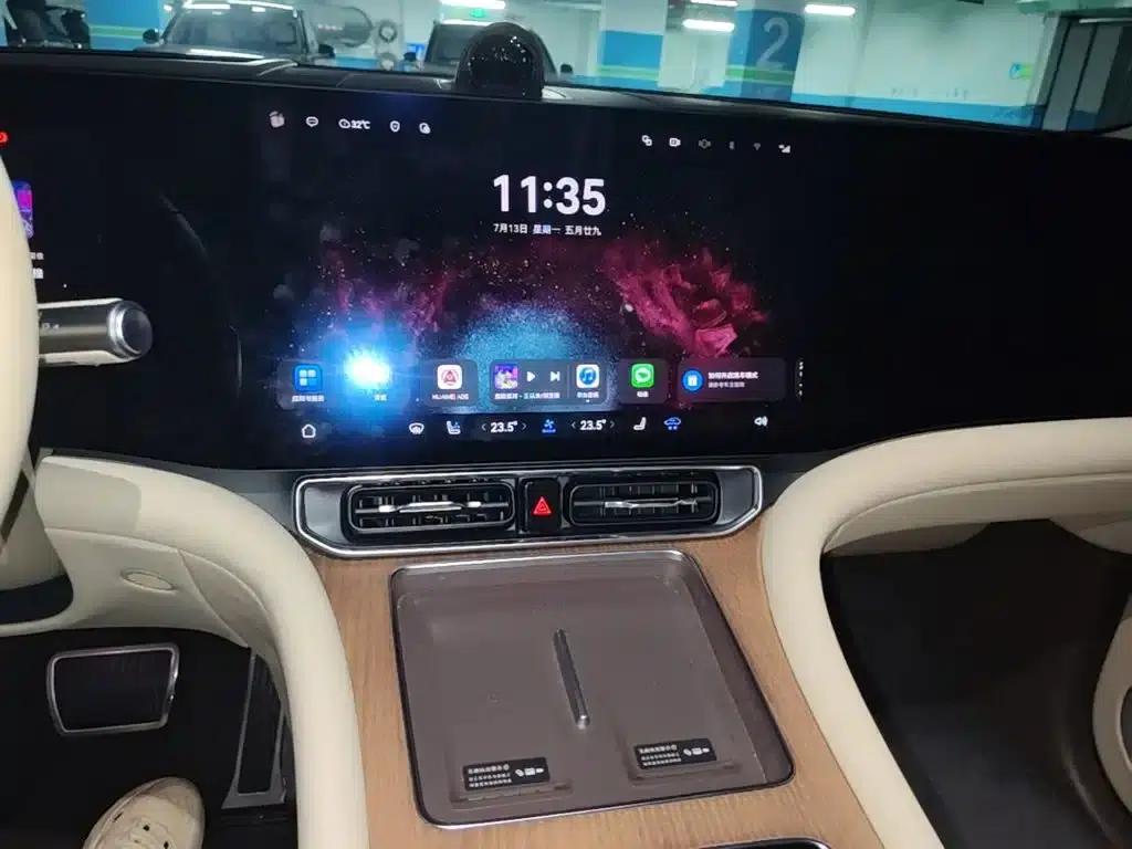 Wenjie M9 2025 Pure Electric Ultra Edition (100kWh, 6-seater, 192-line LiDAR) — миниатюра 20
