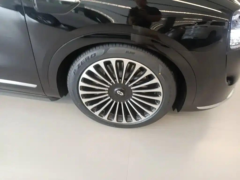 Wenjie M9 2025 Ultra Extended Range Edition (52kWh, 6-seater, 192-line LiDAR) — миниатюра 14