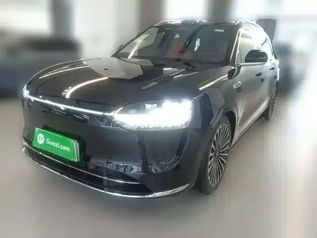Wenjie M9 2025 Ultra Extended Range Edition (52kWh, 6-seater, 192-line LiDAR)
