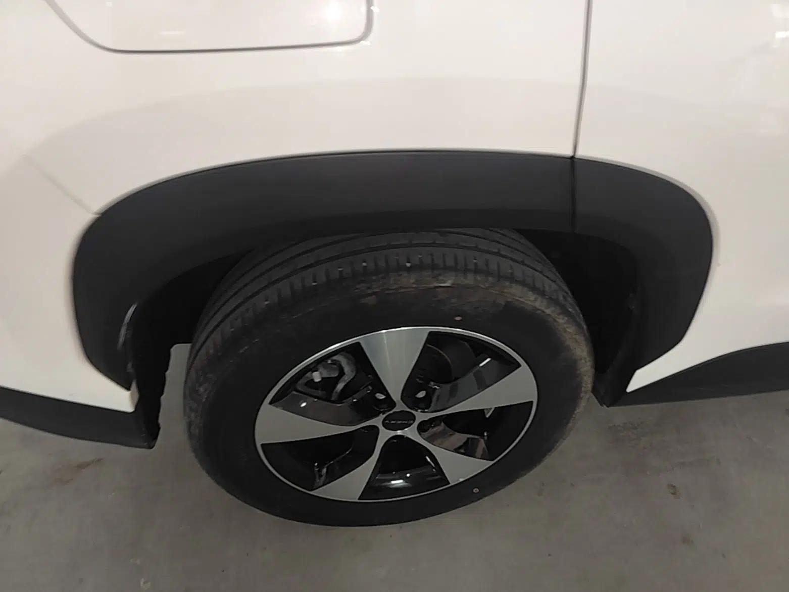 Chery New Energy eQ7 2024 512 km Leisure Edition — миниатюра 11