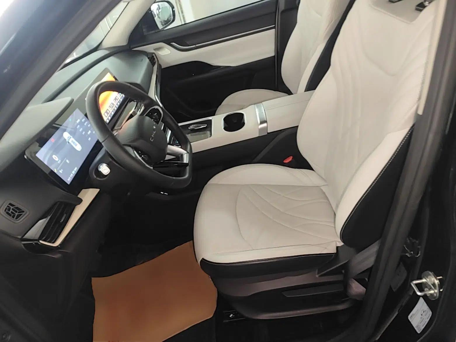 Chery New Energy eQ7 2024 512 km Leisure Edition — миниатюра 17