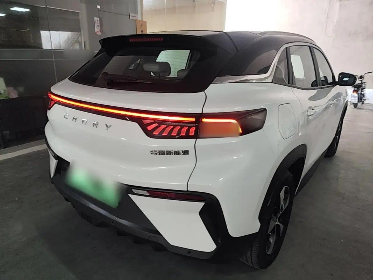 Chery New Energy eQ7 2024 512 km Leisure Edition — миниатюра 6