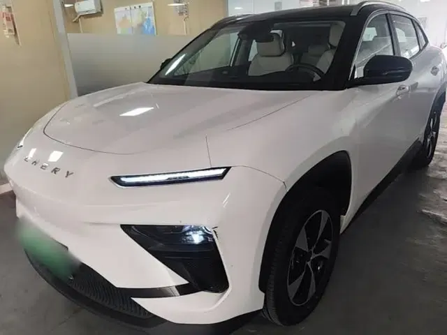 Chery New Energy eQ7 2024 512 km Leisure Edition