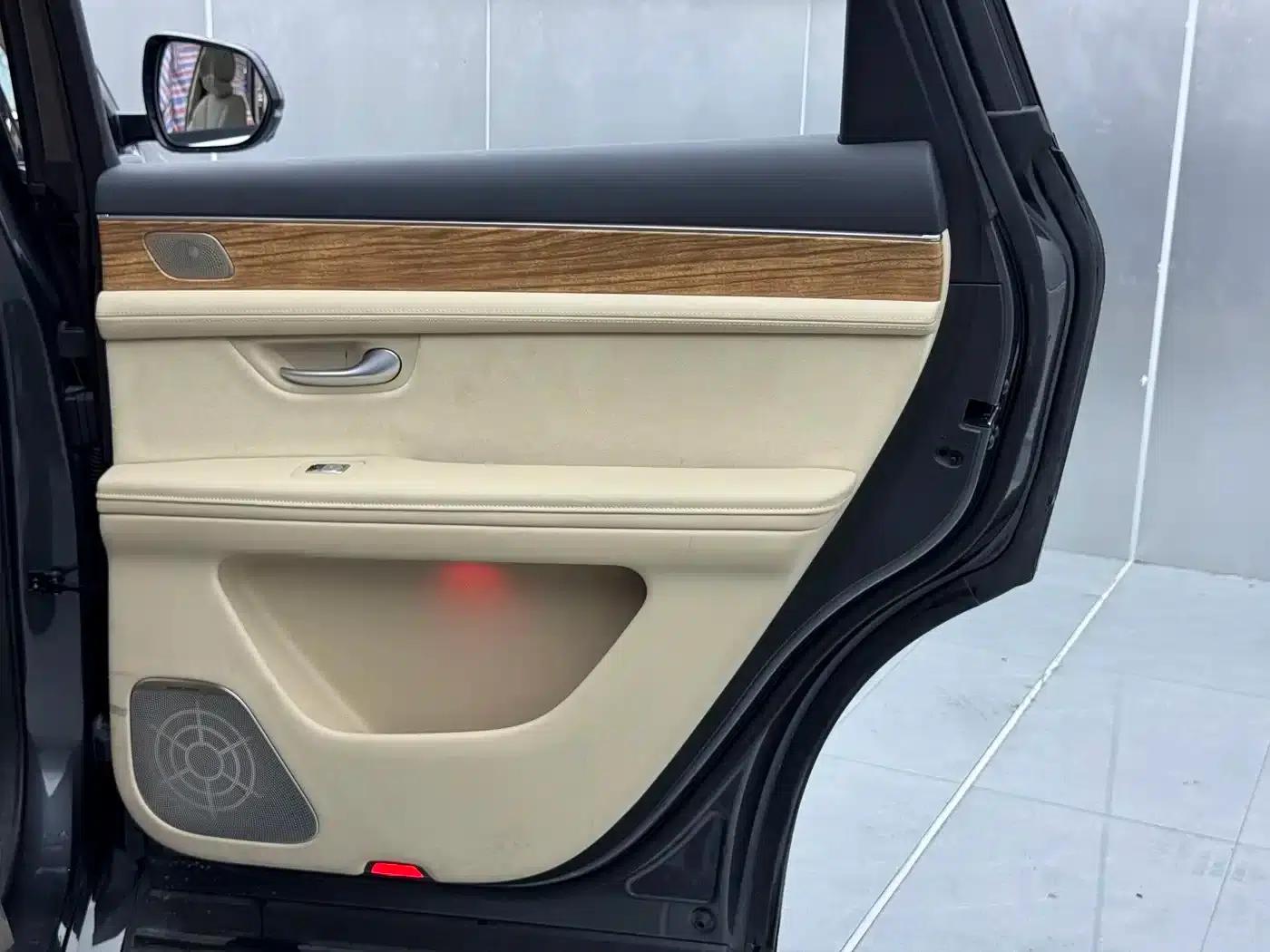 Wenjie M7 2022 1.5T AWD Luxury Edition — миниатюра 17