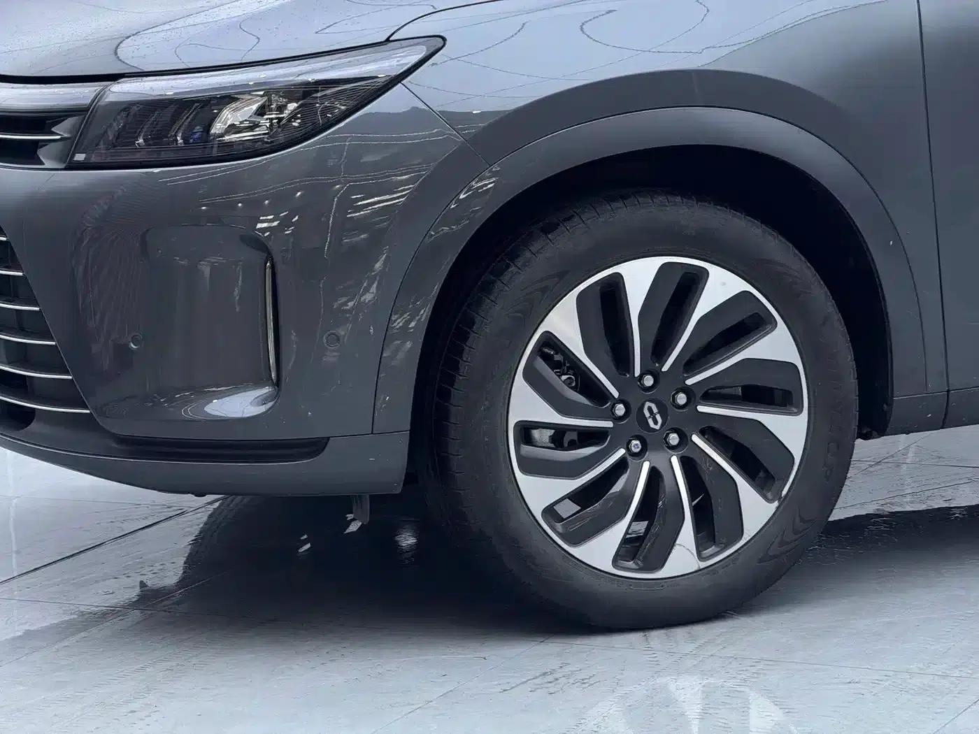 Wenjie M7 2022 1.5T AWD Luxury Edition — миниатюра 6