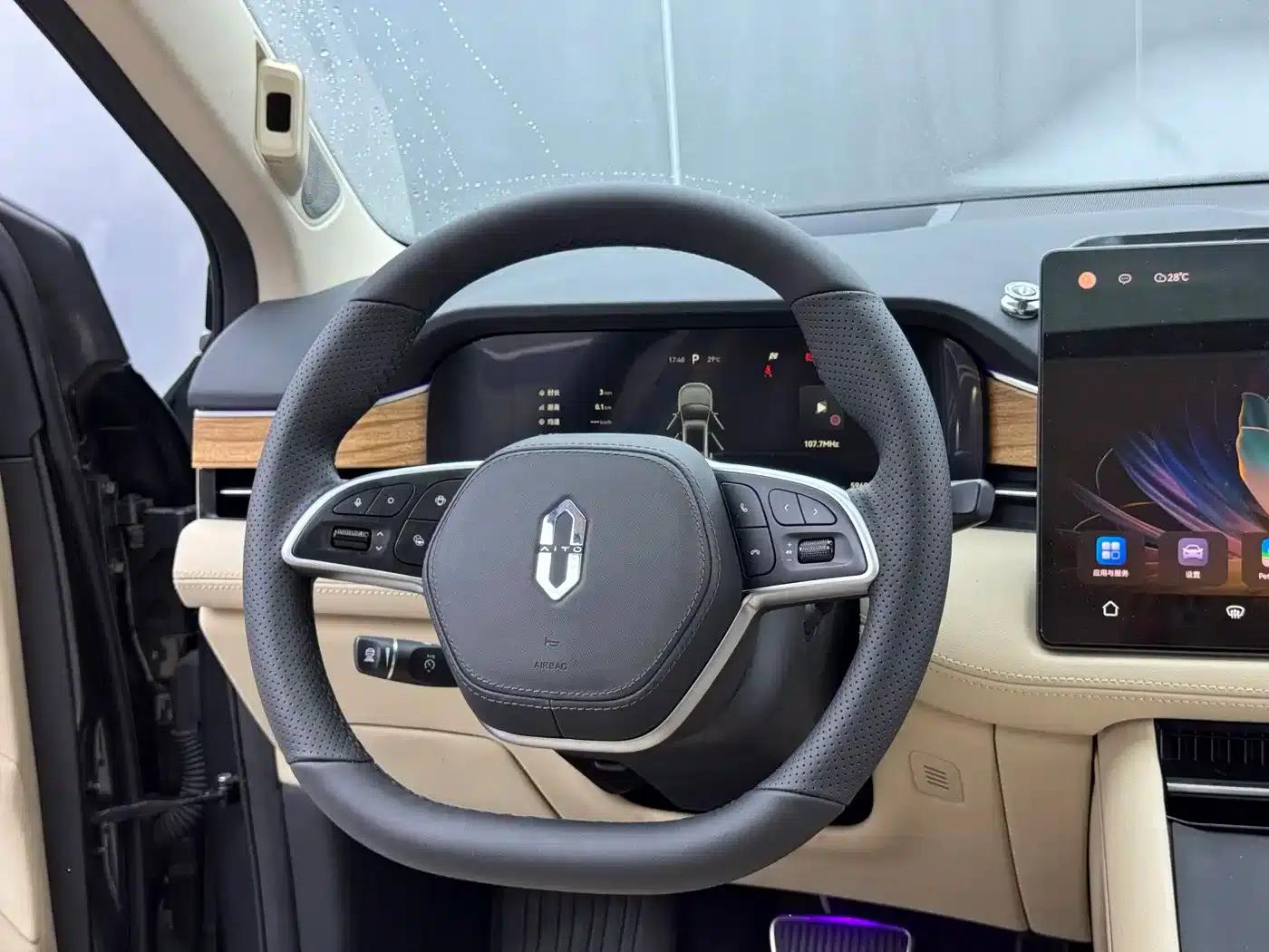 Wenjie M7 2022 1.5T AWD Luxury Edition — миниатюра 10