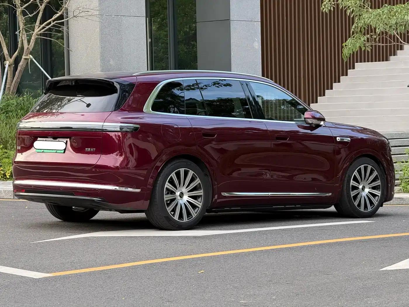 Wenjie M7 2026 Model Extended Range Ultra 4WD Version (6 Seats, 192-line LiDAR) — миниатюра 4