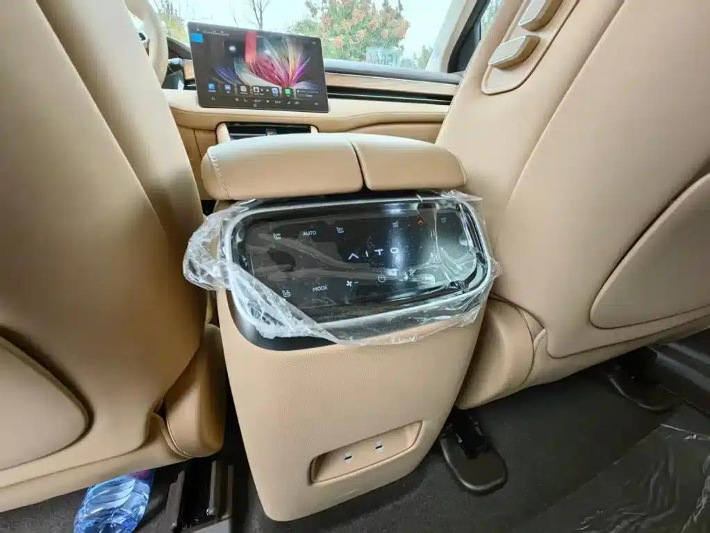 Wenjie M7 2024 1.5T Rear-Wheel Drive Plus Edition 5-Seater — миниатюра 8