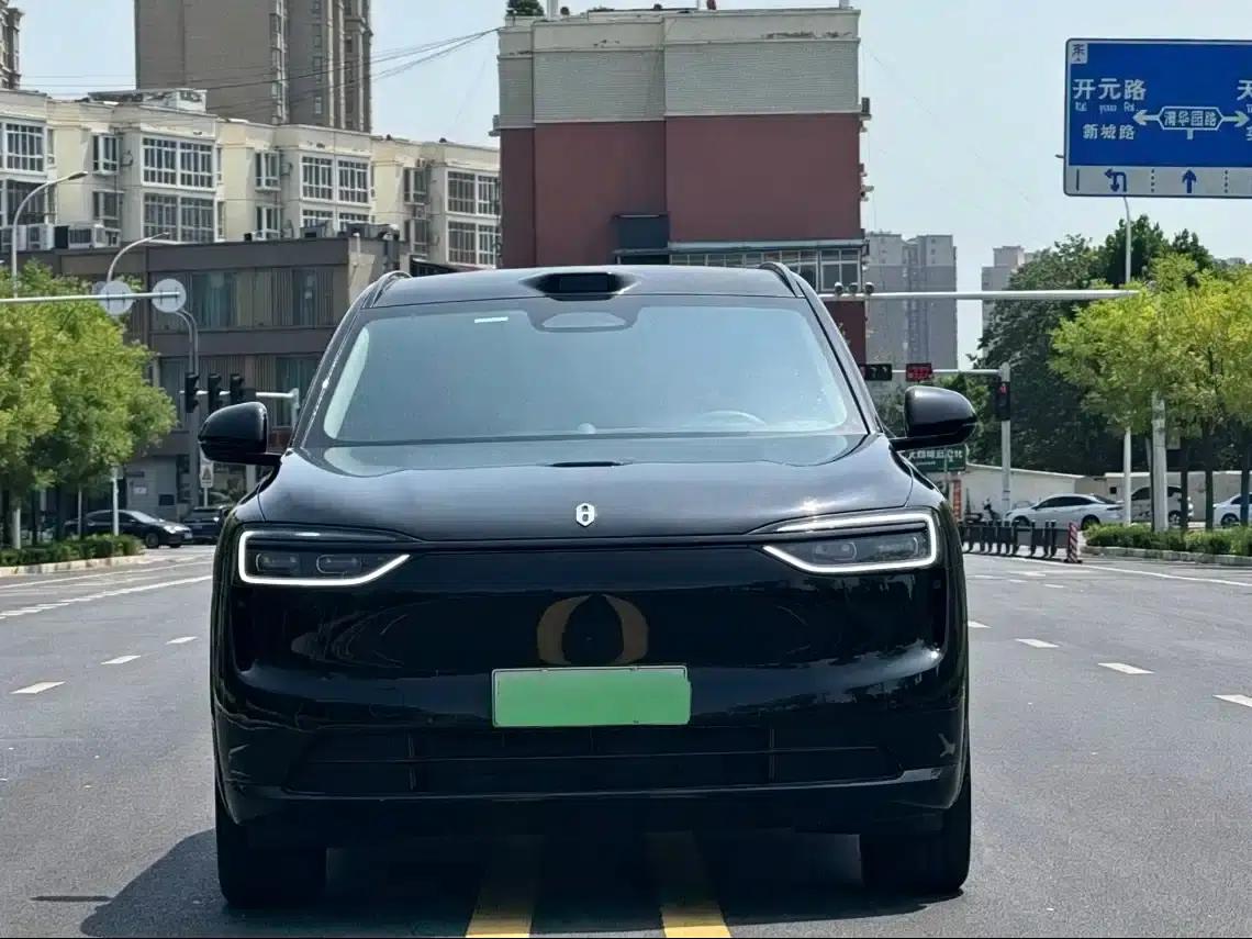 Wenjie M7 2026 Model Extended Range Max Version 6 Seats (192-line LiDAR) — миниатюра 2