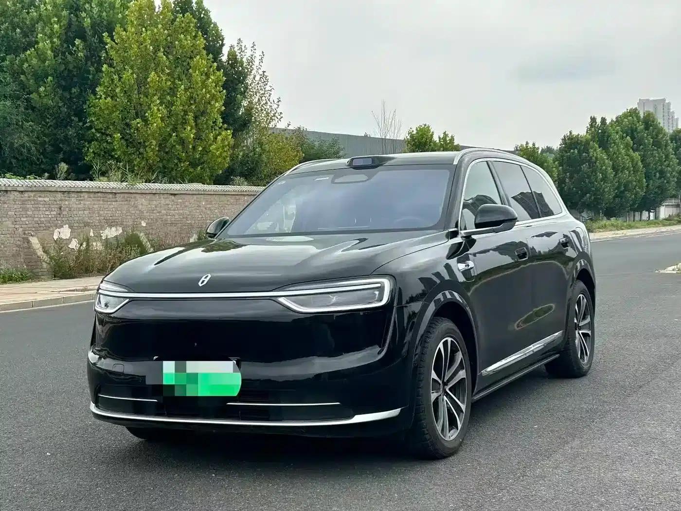 Wenjie M7 2026 Extended Range Max 4WD 5-Seater (192-line LiDAR) — миниатюра 1