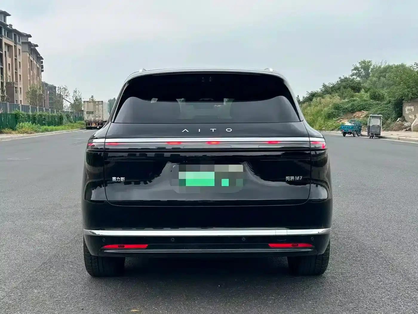 Wenjie M7 2026 Extended Range Max 4WD 5-Seater (192-line LiDAR) — миниатюра 5