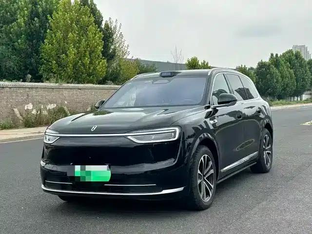 Wenjie M7 2026 Extended Range Max 4WD 5-Seater (192-line LiDAR)