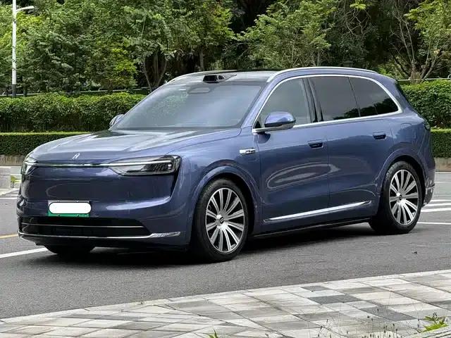 Wenjie M7 2026 Extended Range Ultra 4WD 5-Seater (192-line LiDAR)