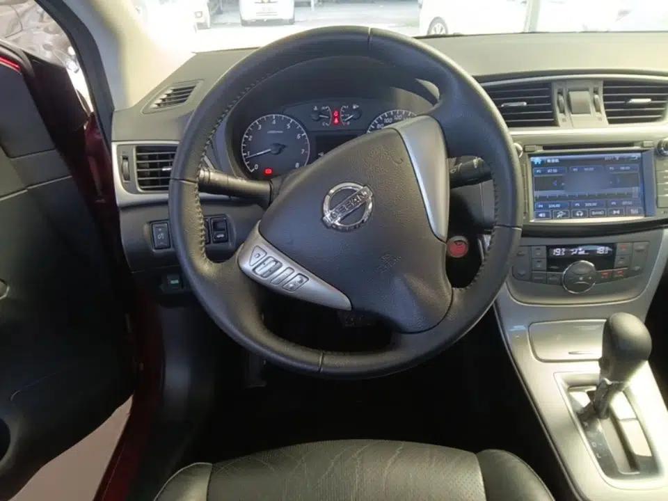 Nissan Sylphy 2014 1.6XV CVT Deluxe Edition — миниатюра 13
