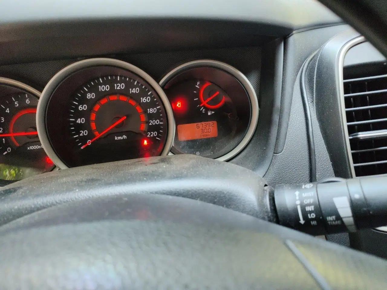 Nissan Sylphy 2016 Classic 1.6XE Manual Leading Edition — миниатюра 12