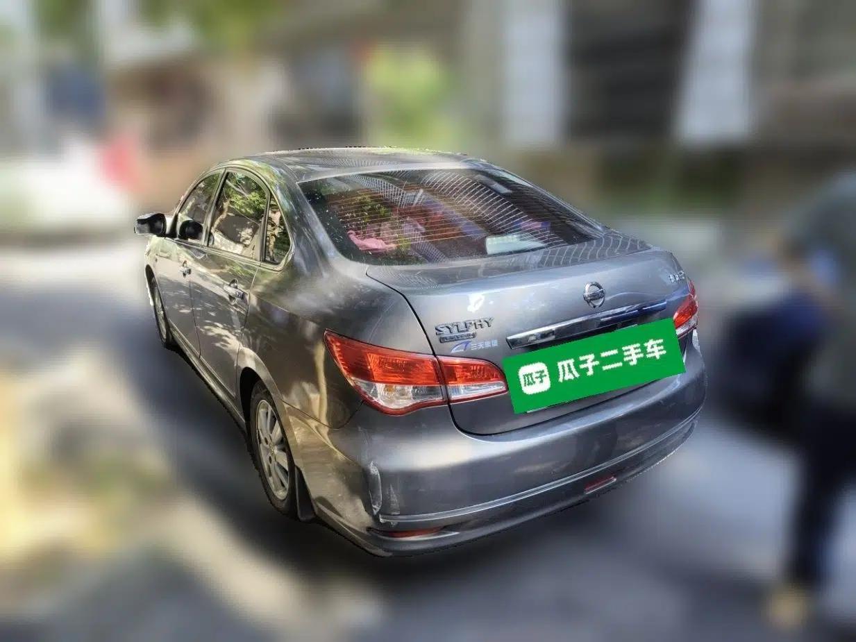 Nissan Sylphy 2016 Classic 1.6XE Manual Leading Edition — миниатюра 4