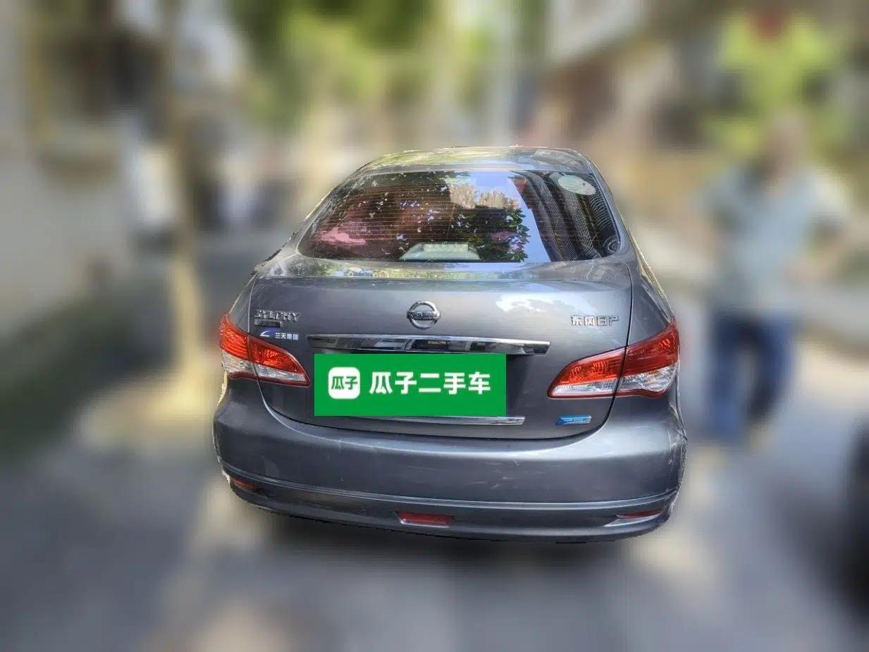 Nissan Sylphy 2016 Classic 1.6XE Manual Leading Edition — миниатюра 5