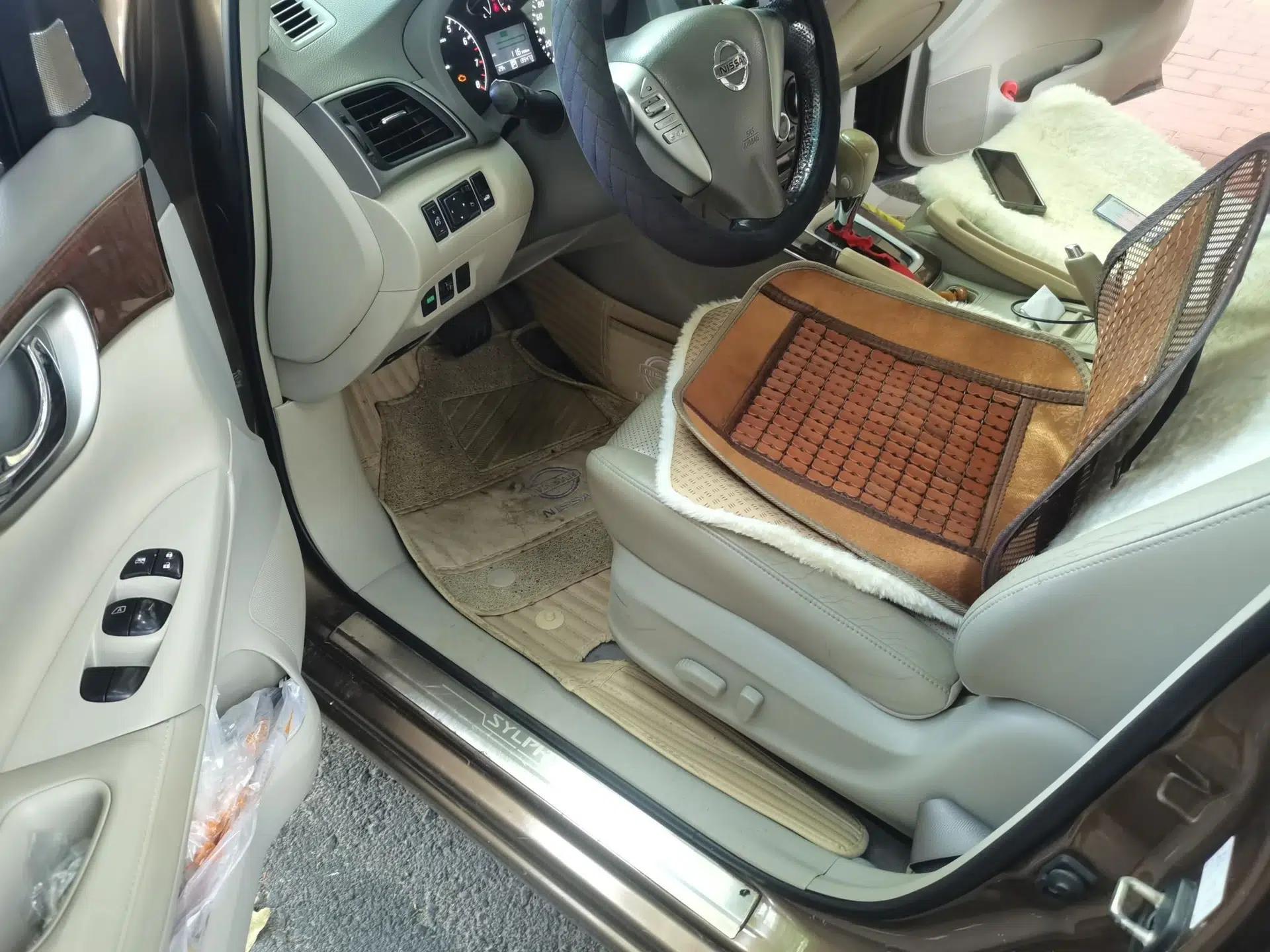 Nissan Sylphy 2012 1.6 XL CVT Luxury Edition — миниатюра 16