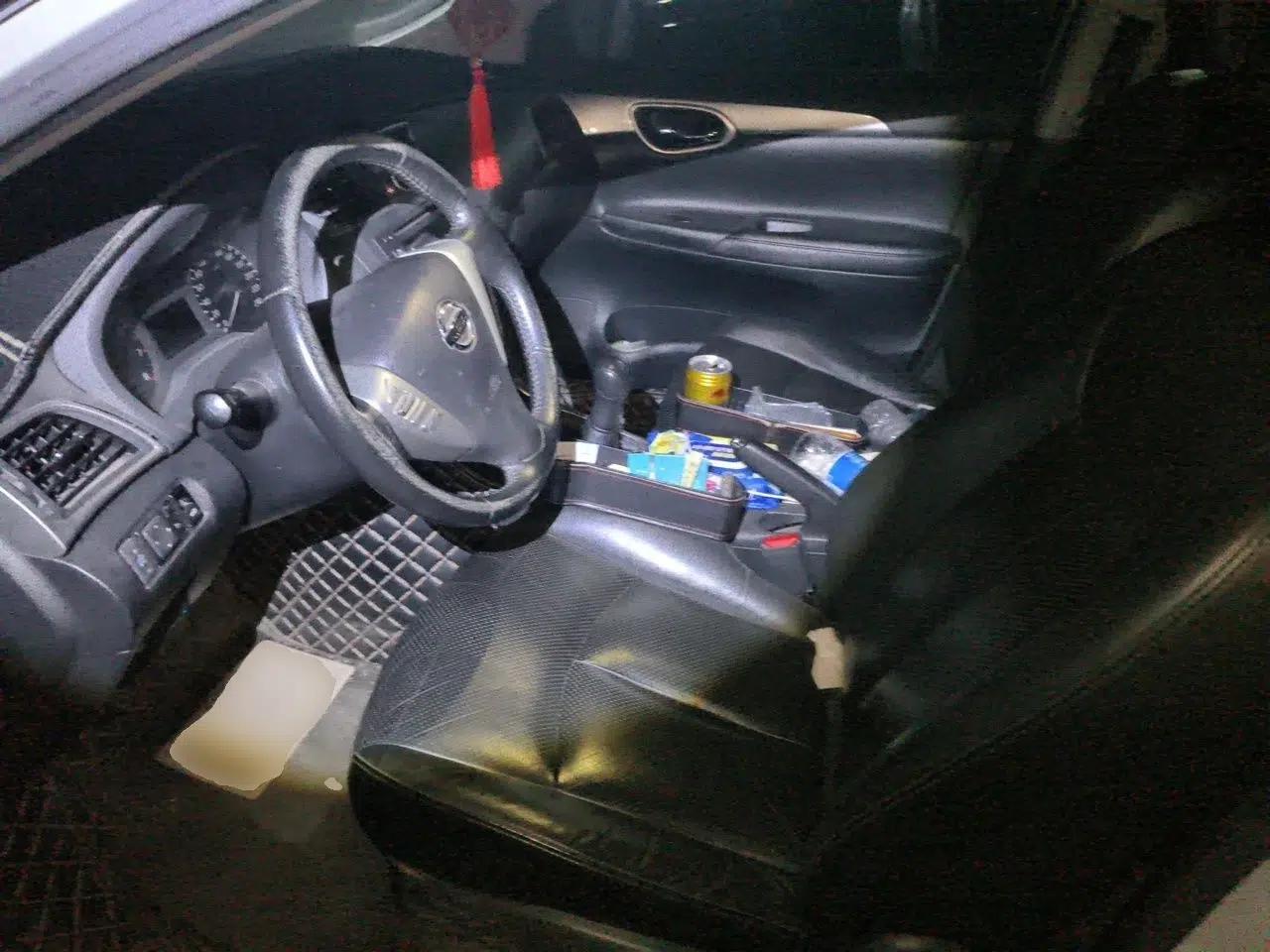 Nissan Sylphy 2012 1.6 XL Manual Luxury Edition — миниатюра 15