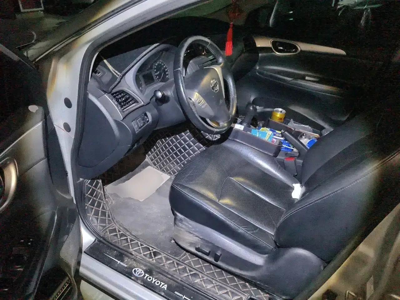 Nissan Sylphy 2012 1.6 XL Manual Luxury Edition — миниатюра 16