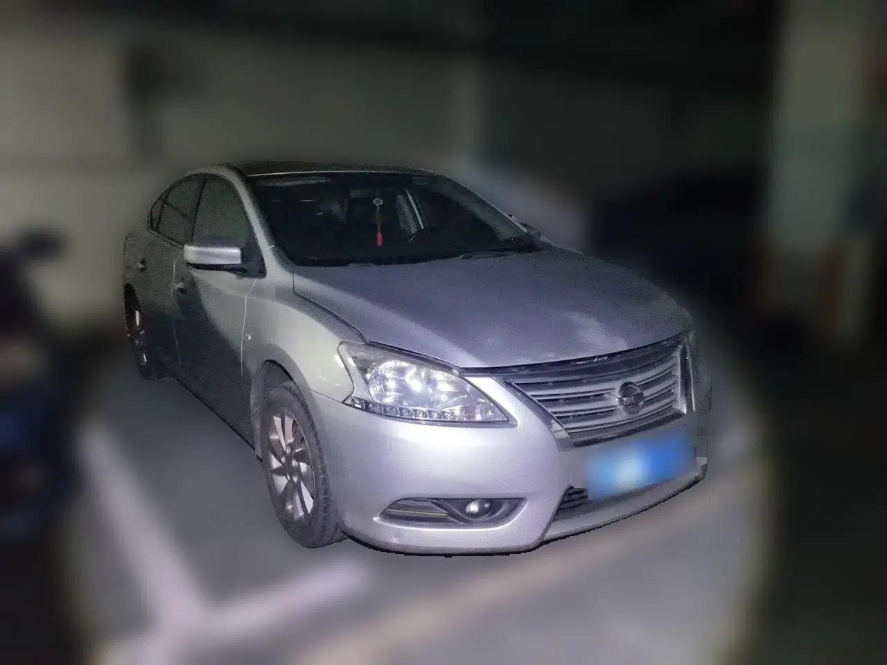 Nissan Sylphy 2012 1.6 XL Manual Luxury Edition — миниатюра 3