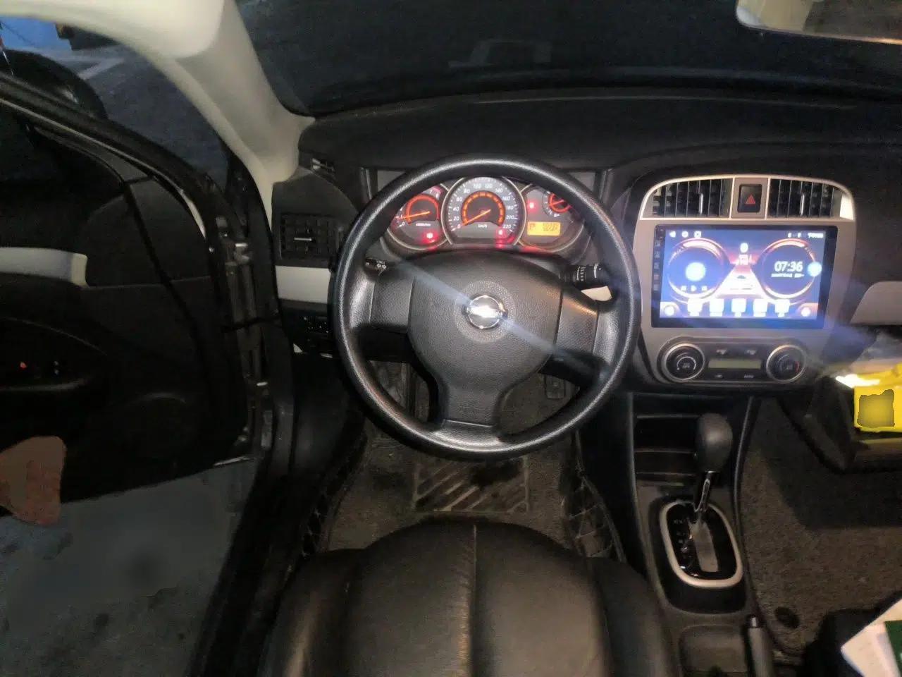 Nissan Sylphy 2018 Classic 1.6XE+ CVT Luxury Edition — миниатюра 10