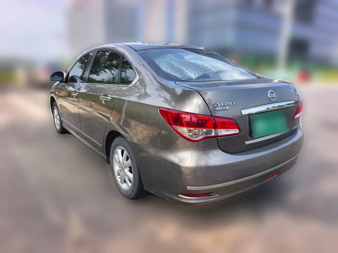 Nissan Sylphy 2016 Classic 1.6XE Manual Comfort Edition — миниатюра 4