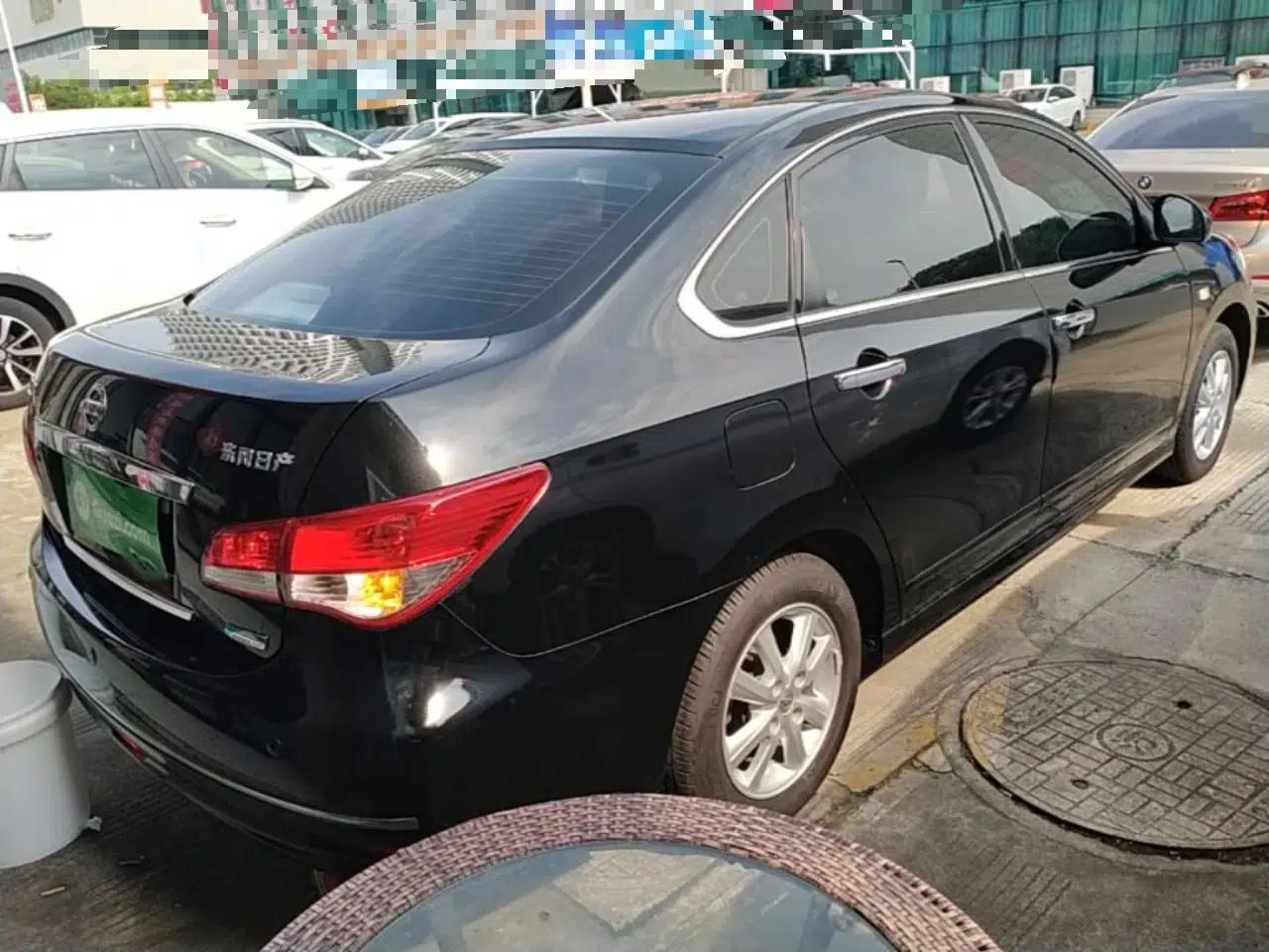 Nissan Sylphy 2019 Classic 1.6XE+ CVT SmartConnect Leading Edition — миниатюра 6