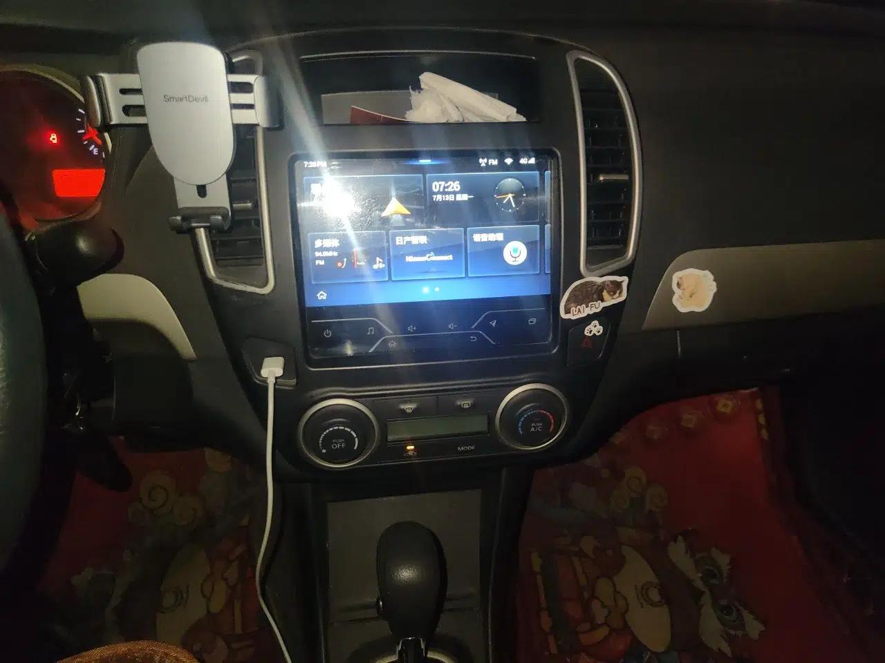 Nissan Sylphy 2019 Classic 1.6XE+ CVT SmartConnect Leading Edition — миниатюра 13