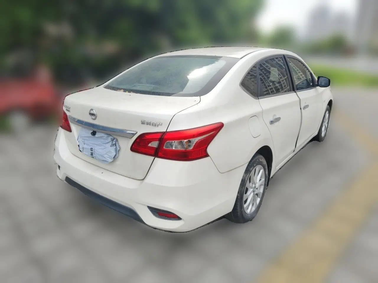Nissan Sylphy 2019 Classic 1.6XL CVT Luxury Edition — миниатюра 6