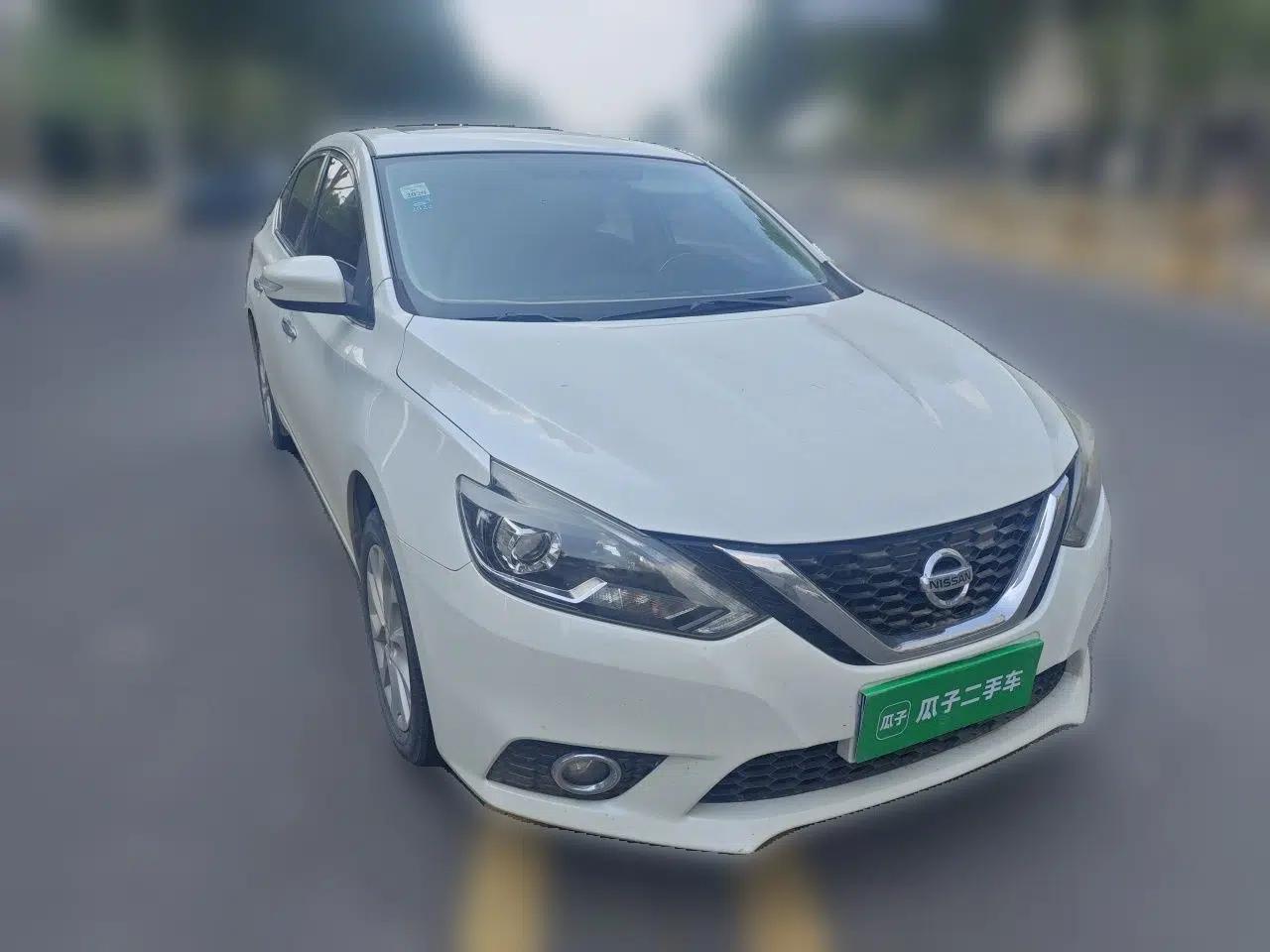 Nissan Sylphy 2018 1.6XV CVT Deluxe Edition — миниатюра 3