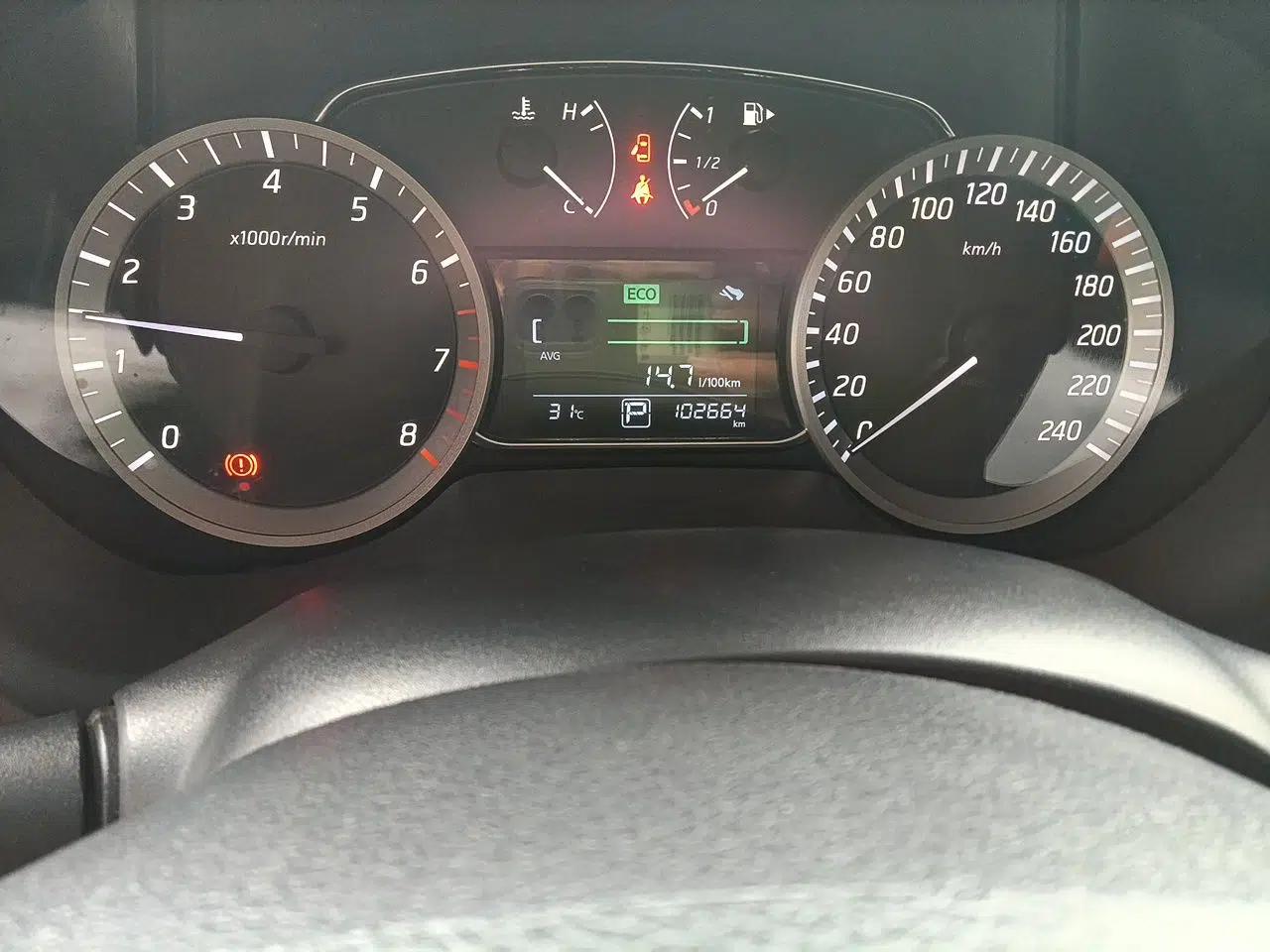 Nissan Sylphy 2012 1.8XL CVT Luxury Edition — миниатюра 12