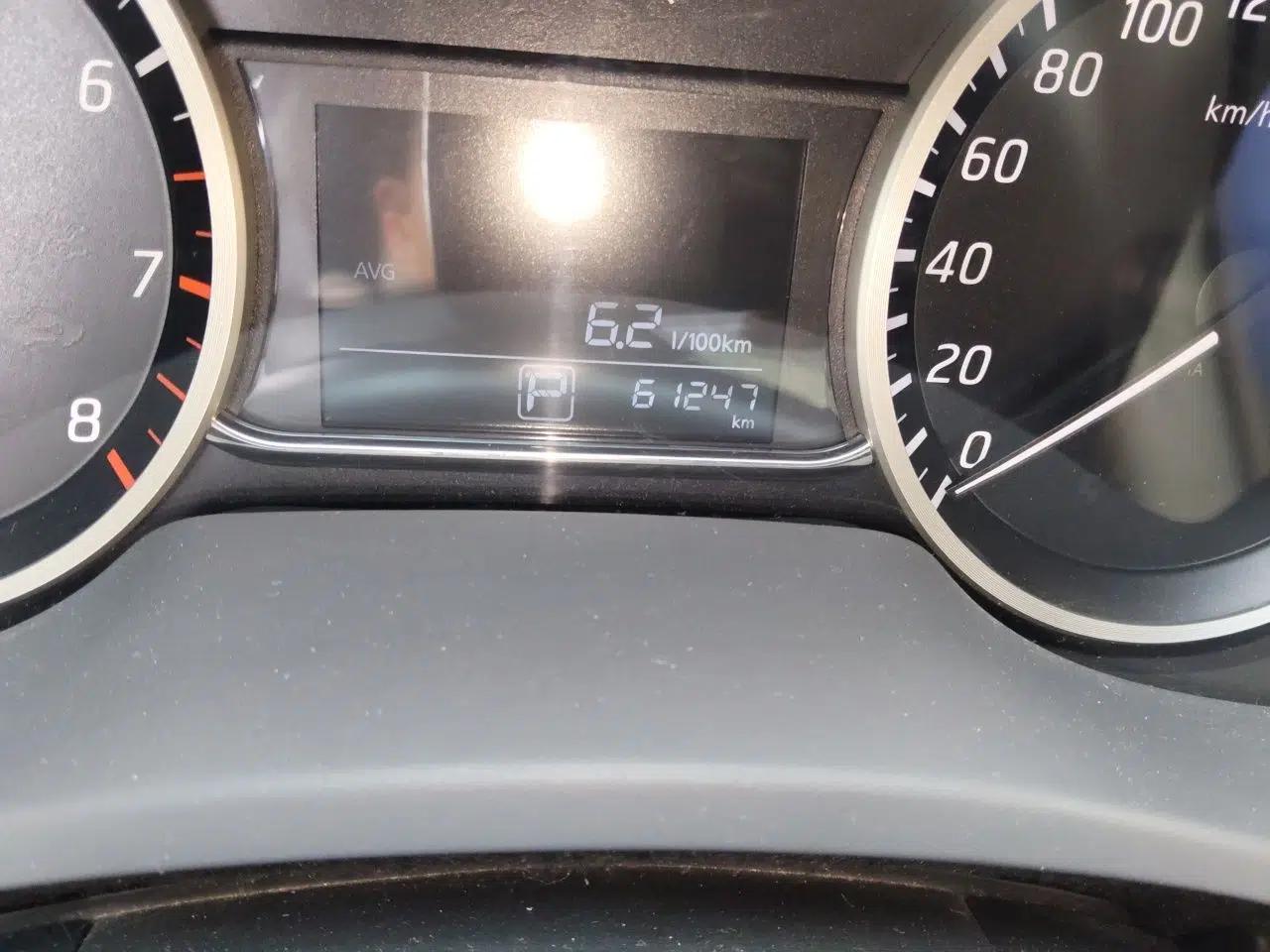 Nissan Sylphy 2019 1.6XV CVT Smart Connect Luxury Edition China VI Standard — миниатюра 12