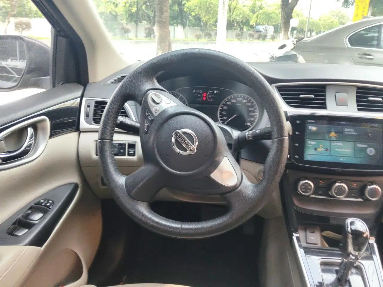 Nissan Sylphy 2019 1.6XV CVT Smart Connect Luxury Edition China VI Standard — миниатюра 10