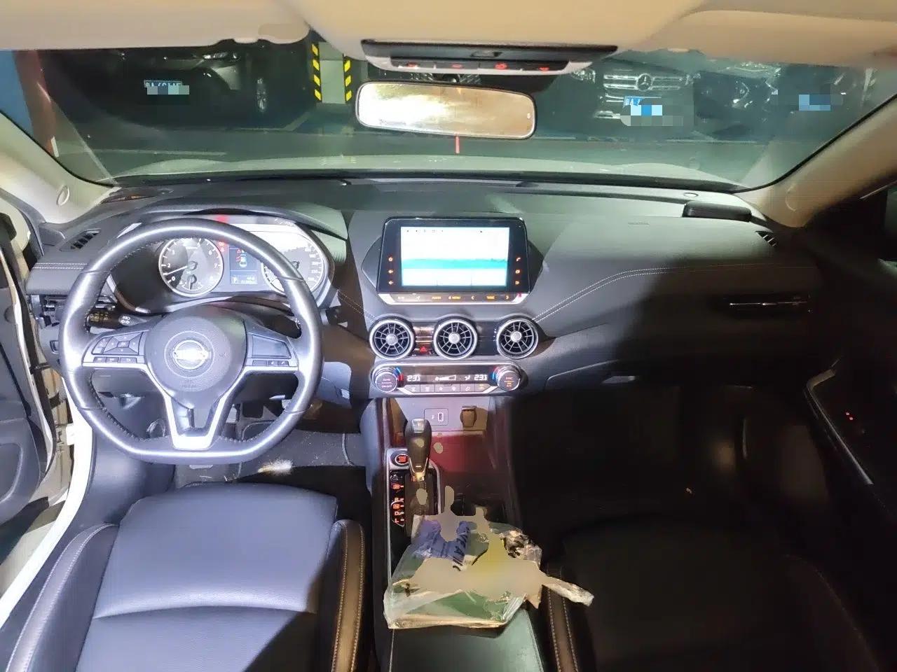 Nissan Sylphy 2021 1.6L XL CVT Enjoyment Edition — миниатюра 9