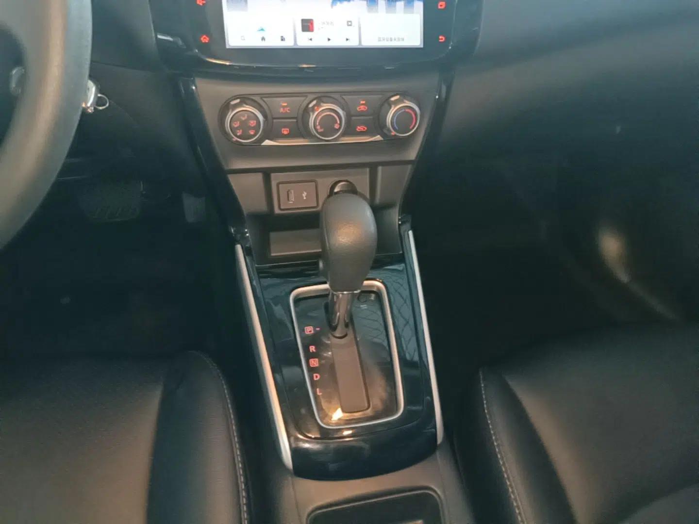 Nissan Sylphy 2022 Classic 1.6XL CVT Luxury Edition — миниатюра 16