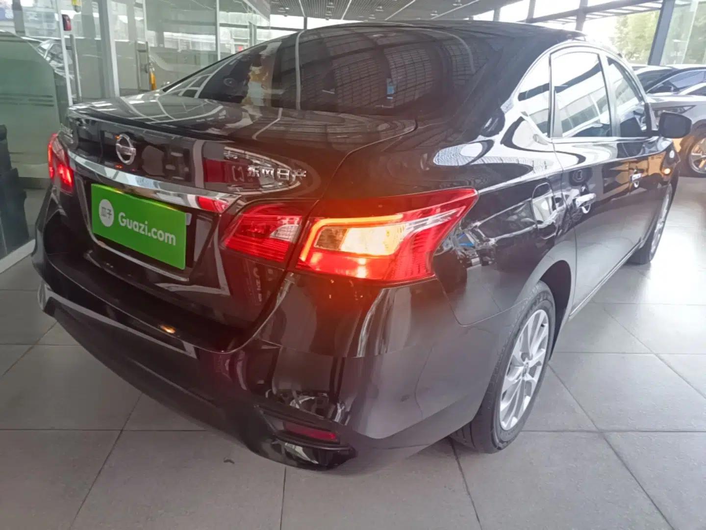 Nissan Sylphy 2022 Classic 1.6XL CVT Luxury Edition — миниатюра 6