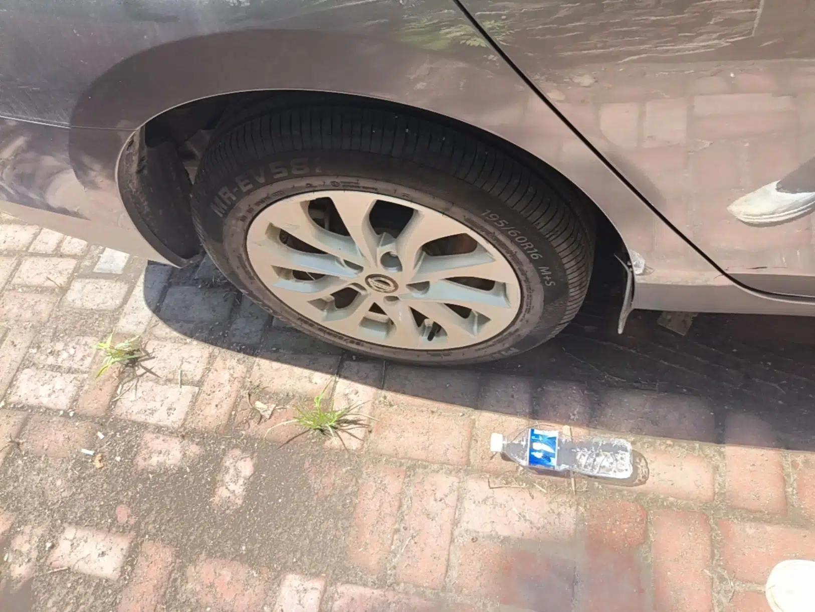 Nissan Sylphy 2022 Classic 1.6XE CVT Comfort Edition — миниатюра 11