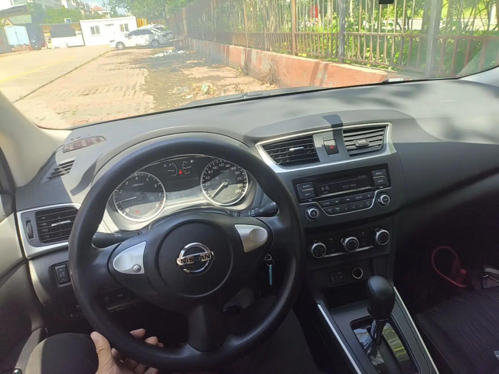 Nissan Sylphy 2022 Classic 1.6XE CVT Comfort Edition — миниатюра 12