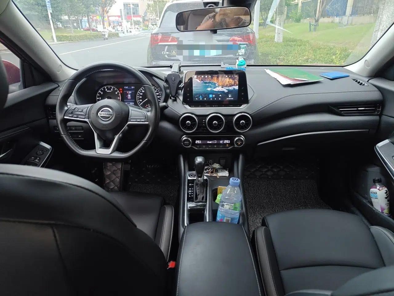 Nissan Sylphy 2021 1.6L XL CVT Enjoyment Edition — миниатюра 9