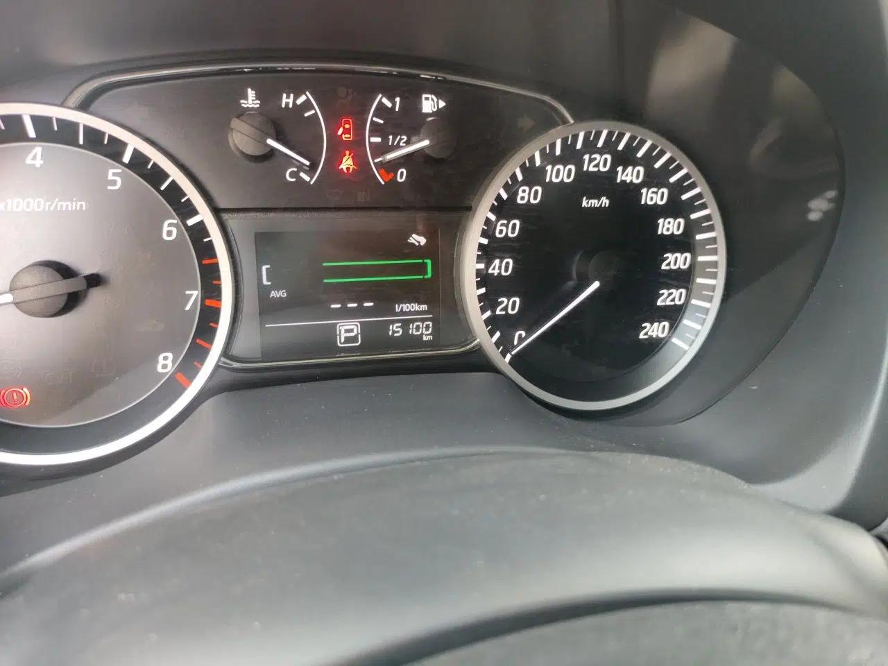 Nissan Sylphy 2022 Classic 1.6XE CVT Comfort Edition — миниатюра 12