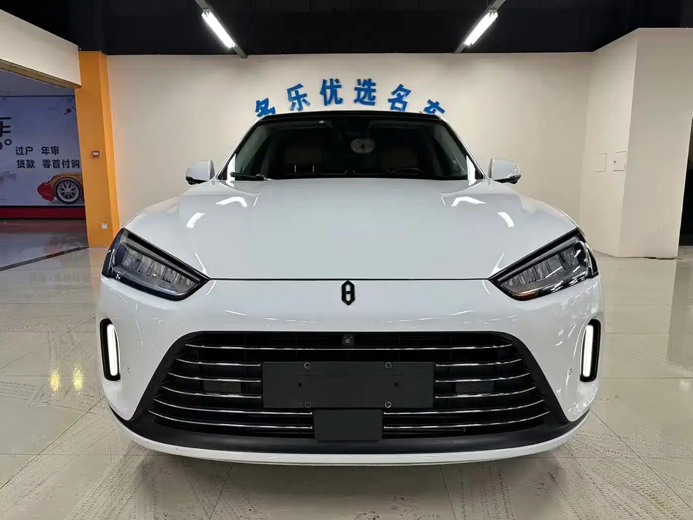 Wenjie M5 2022 Extended Range 4WD Ultimate Edition — миниатюра 2