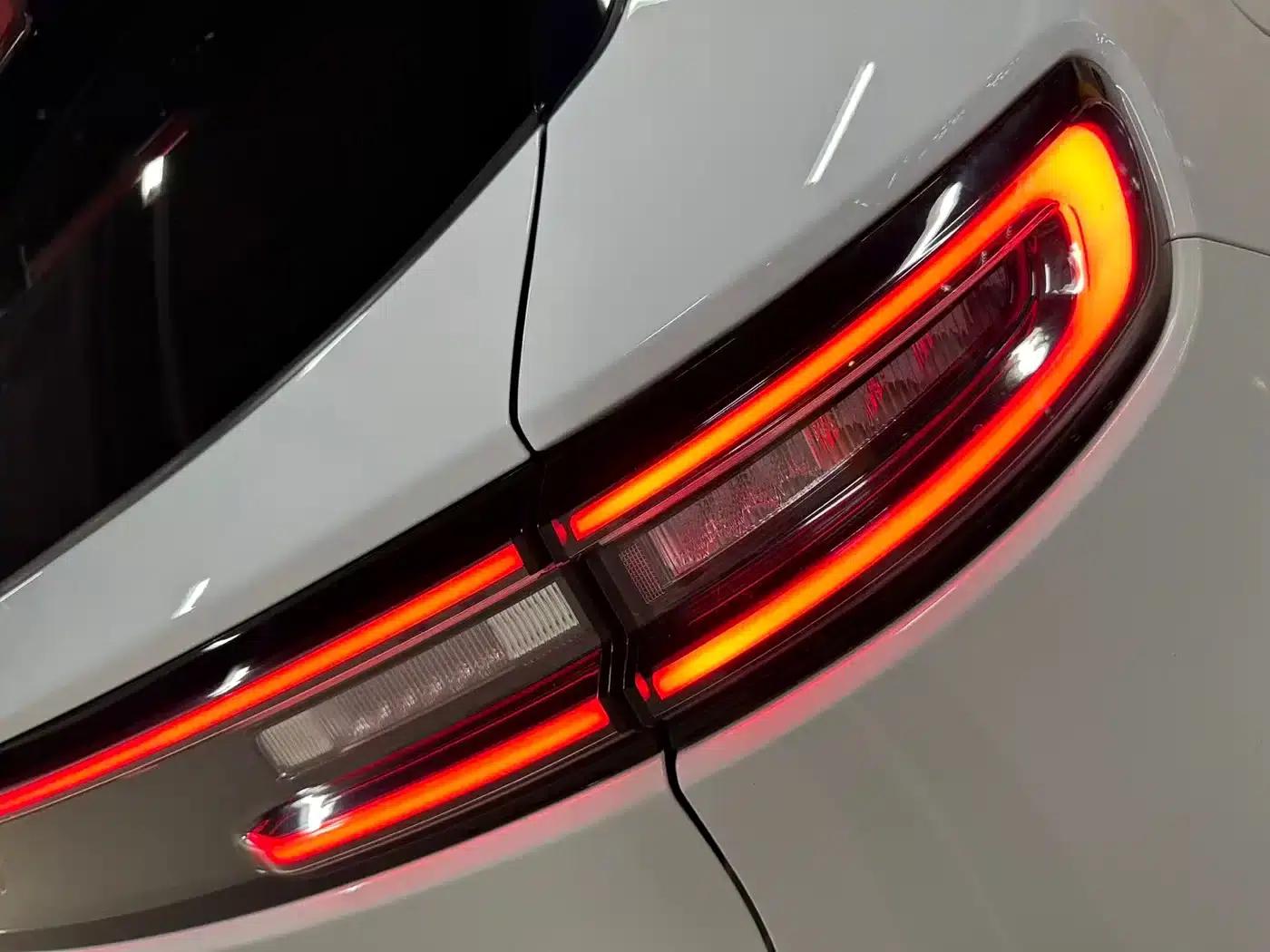 Wenjie M5 2022 Extended Range 4WD Ultimate Edition — миниатюра 15